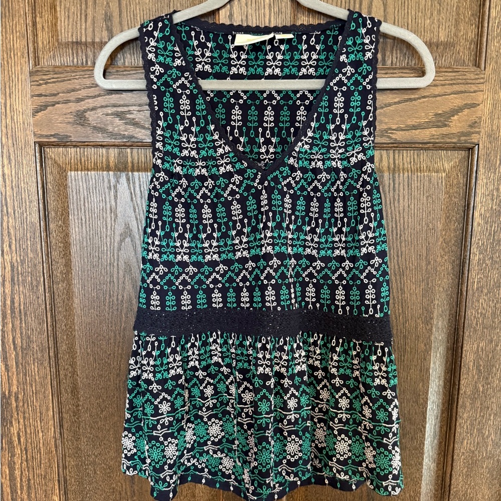 Maeve Anthropologie Navy Peplum Ruffle Sleeveless V-Neck Top Green White